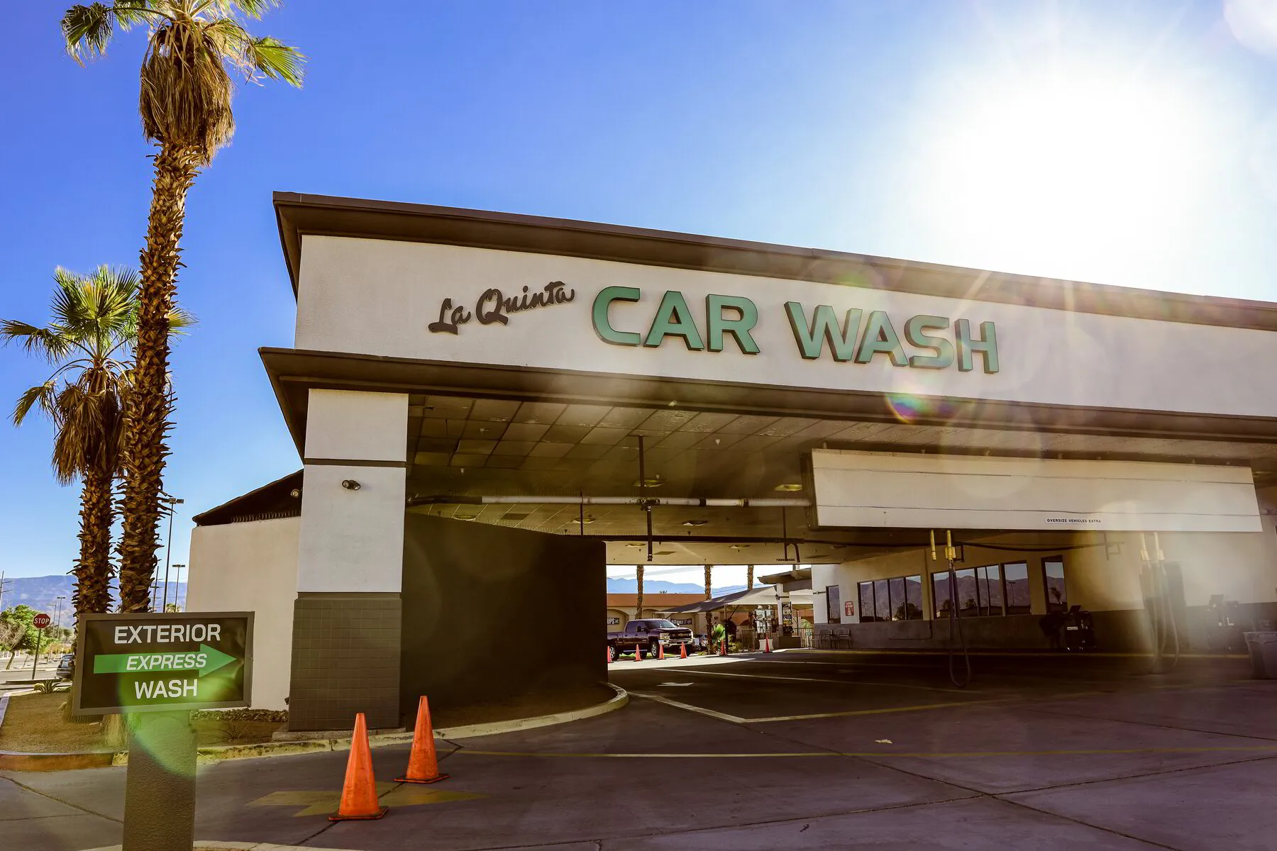 La Quinta Car Wash